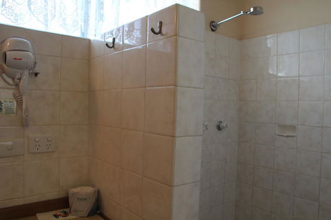 Hunter Valley Motel - Accommodation QLD 16