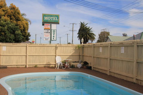 Hunter Valley Motel - Accommodation QLD 25