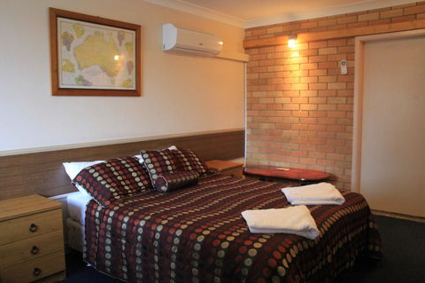 Hunter Valley Motel - Accommodation QLD 13