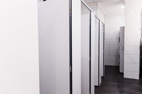 Mad Monkey Broadway - Accommodation QLD 17