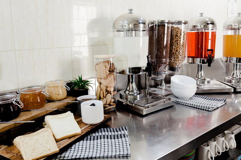 Mad Monkey Broadway - Accommodation QLD 26