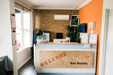 Mad Monkey Broadway - Accommodation QLD 25