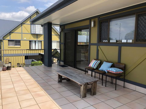 Coastal Bay Motel - Accommodation QLD 25