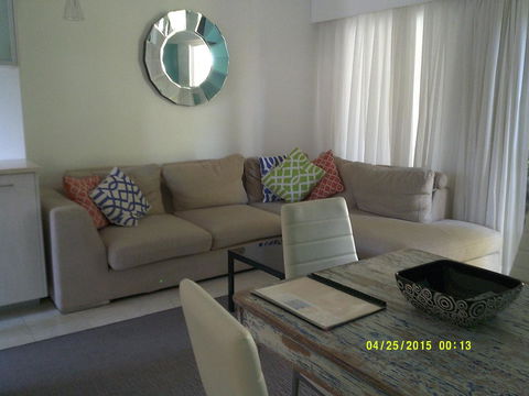 Pelican H2O One & Two Bedroom Apartments - Accommodation QLD 43