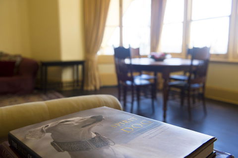 Hillview Heritage Hotel - Accommodation QLD 12