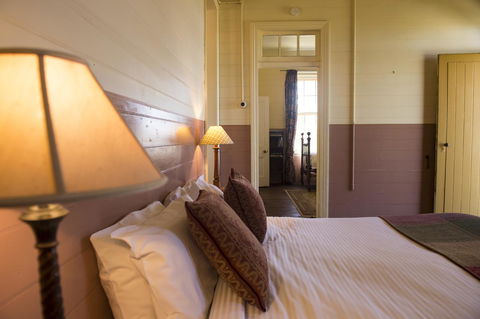 Hillview Heritage Hotel - Accommodation QLD 42