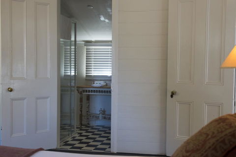 Hillview Heritage Hotel - Accommodation QLD 22