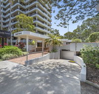 Pacific Towers Beach Resort - Accommodation QLD