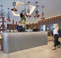 Holiday Inn Express Newcastle - Accommodation QLD