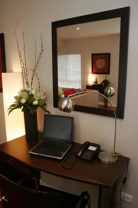 Encore Apartments - Accommodation QLD 7