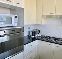 Castle Serviced Apartments - Accommodation QLD