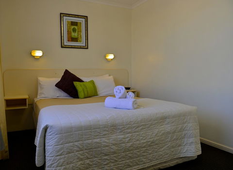Beach House Holiday Apartments - Accommodation QLD 5