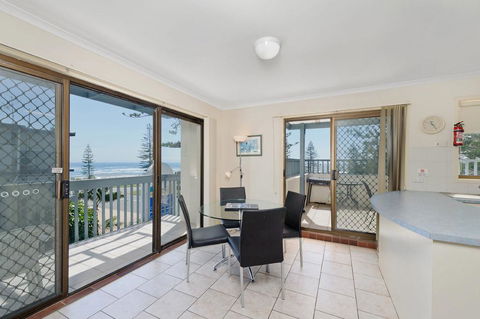 Beach House Holiday Apartments - Accommodation QLD 21