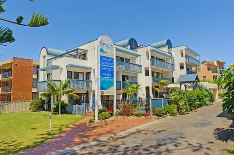 Beach House Holiday Apartments - Accommodation QLD 13