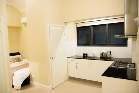 T&M HOUSE - Accommodation QLD 17