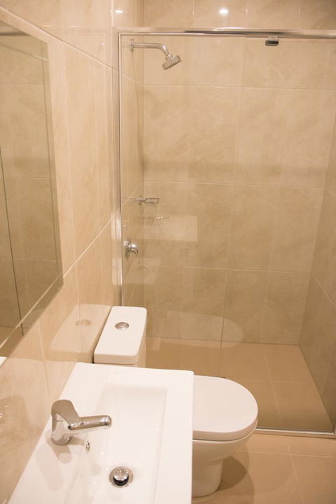 T&M HOUSE - Accommodation QLD 28