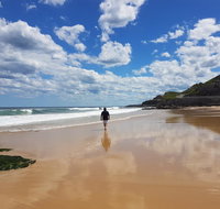 Arena Luxury Beachfront Apartment - Accommodation QLD