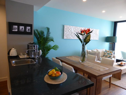 Arena Luxury Beachfront Apartment - Accommodation QLD 35