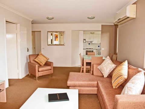 South Pacific Apartments - Accommodation QLD 14