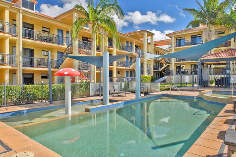 South Pacific Apartments - Accommodation QLD 0