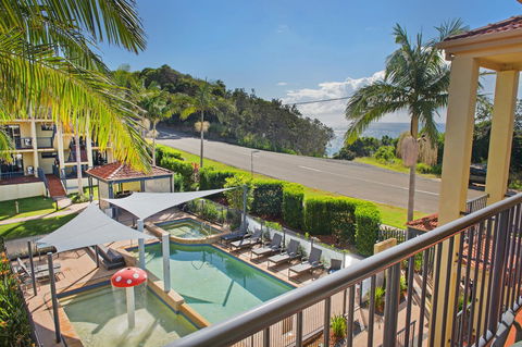 South Pacific Apartments - Accommodation QLD 4