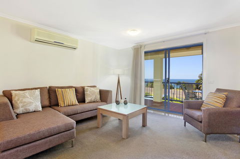 South Pacific Apartments - Accommodation QLD 13