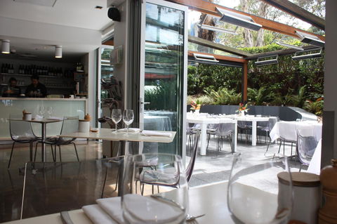 Hotel Urban St Leonards - Accommodation QLD 24