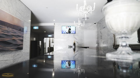 Crown On Darby Newcastle - Accommodation QLD 7