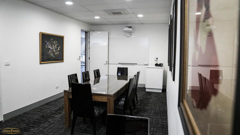 Crown On Darby Newcastle - Accommodation QLD 9