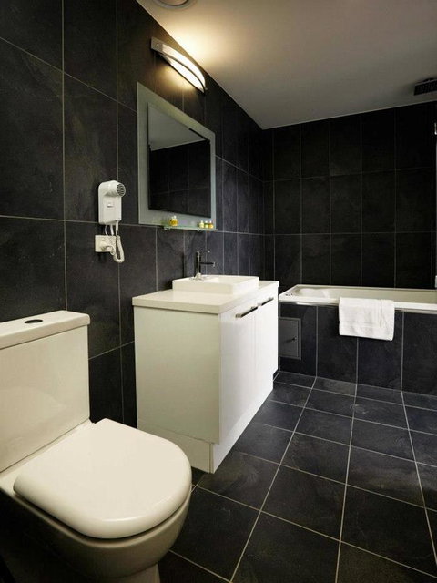 Crown On Darby Newcastle - Accommodation QLD 25