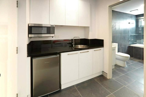 Crown On Darby Newcastle - Accommodation QLD 34