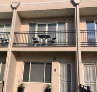 Travers Street Apartment - Accommodation QLD