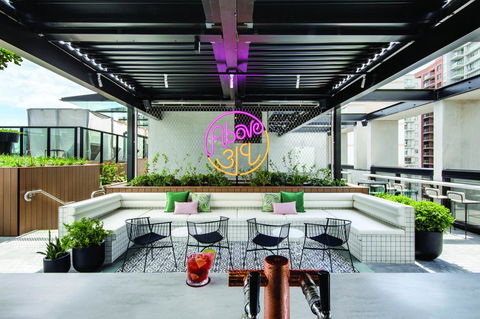 Vibe Hotel Sydney Darling Harbour - Accommodation QLD 6