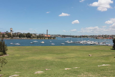 Elegant Family Home Close To Harbour And Views - Accommodation QLD 13