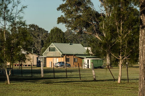 Madigan Wine Country Cottages - Accommodation QLD 29
