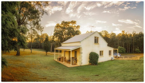 Madigan Wine Country Cottages - Accommodation QLD 36
