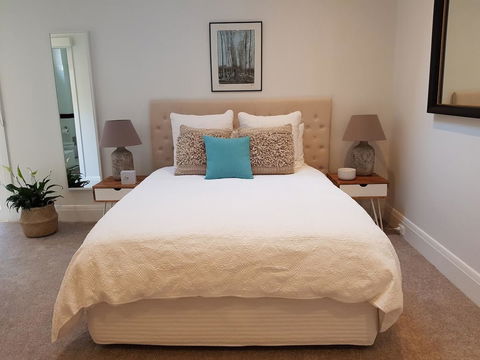 Private Room - Luxury Mosman Home - Accommodation QLD 16