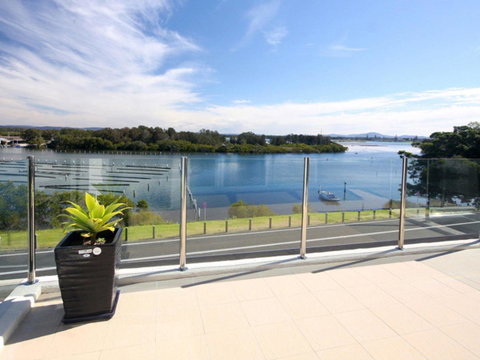Regatta 13 - Accommodation QLD 1