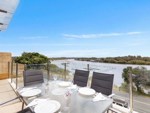 Regatta 13 - Accommodation QLD 0