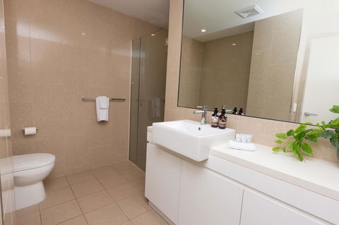 The Penthouse - Accommodation QLD 25