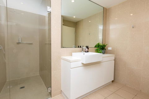 The Penthouse - Accommodation QLD 26