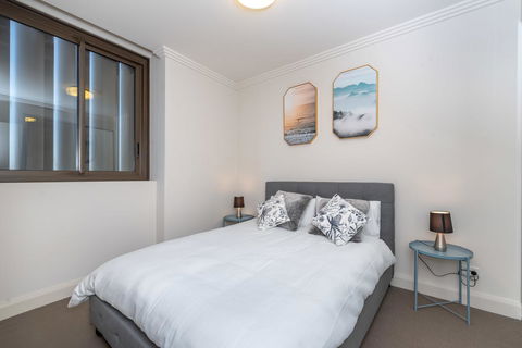 Olympic Park Sunshine 2 Bedrooms Apts With Private Parking - Accommodation QLD 28