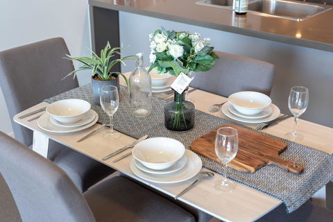 Olympic Park Sunshine 2 Bedrooms Apts With Private Parking - Accommodation QLD 27