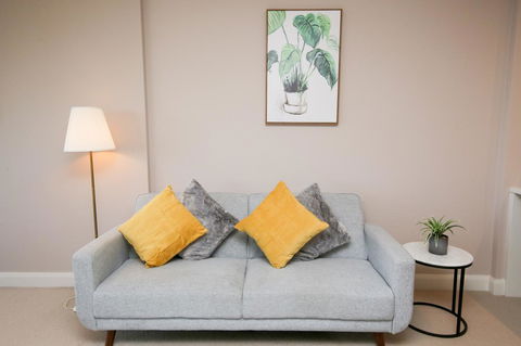 Olympic Park Sunshine 2 Bedrooms Apts With Private Parking - Accommodation QLD 12