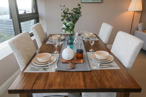 Olympic Park Sunshine 2 Bedrooms Apts With Private Parking - Accommodation QLD 11