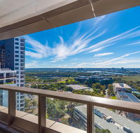 Olympic park Sunshine 2 bedrooms Apts with Private parking - Accommodation QLD