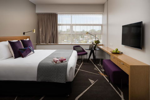Rydges Campbelltown - Accommodation QLD 0