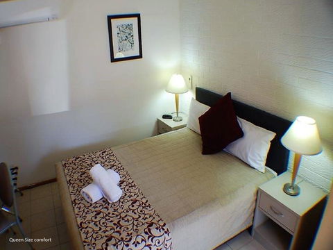 Fern Bay Motel - Accommodation QLD 15