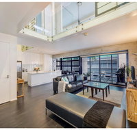 Urban Loft Close To Sydney Hot Spots - Accommodation QLD