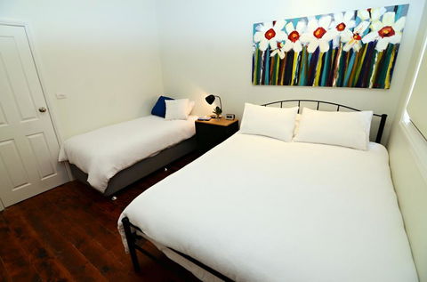 Thelma's Temora - Accommodation QLD 5